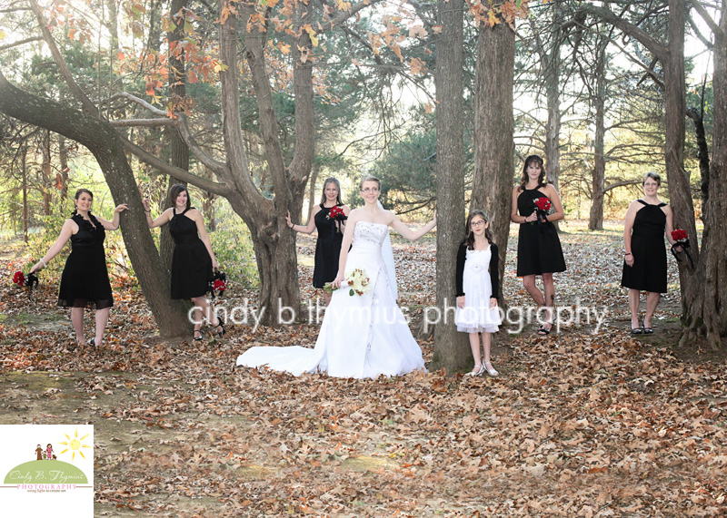 bride with bridal party memphis tn