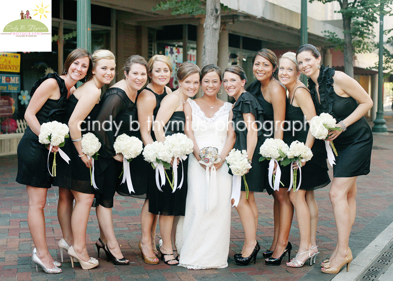 bride and her girls photo memphis