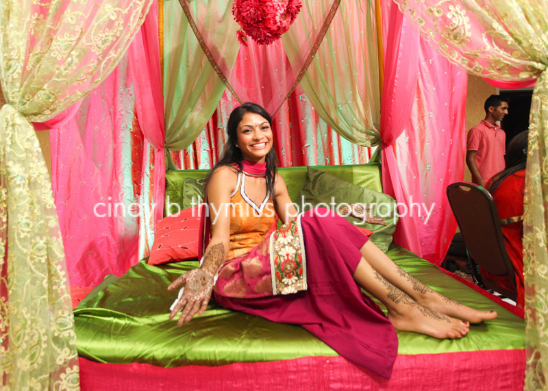 mehndi party indian wedding photographer