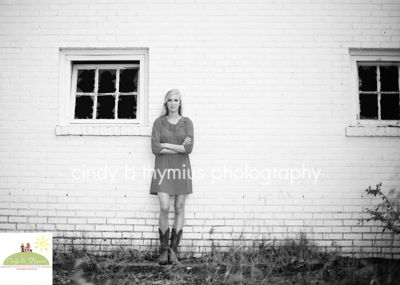 black and white high school senior photo memphis tn